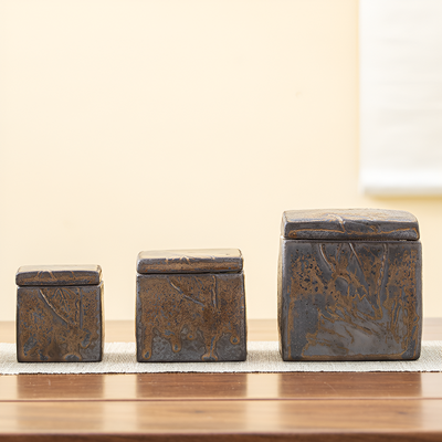 Boite à thé ancienne