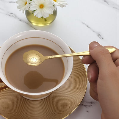 Cuillère à thé fleurie