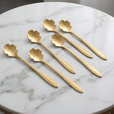 Cuillère à thé fleurie