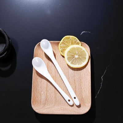 Cuilleres à thé porcelaine