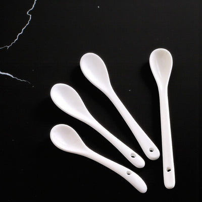 Cuilleres à thé porcelaine