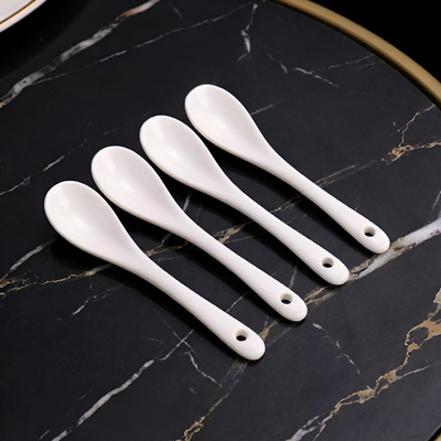Cuilleres à thé porcelaine