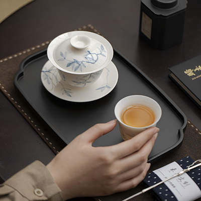 Gaiwan élégant en porcelaine