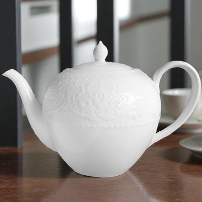 Grande théière blanche