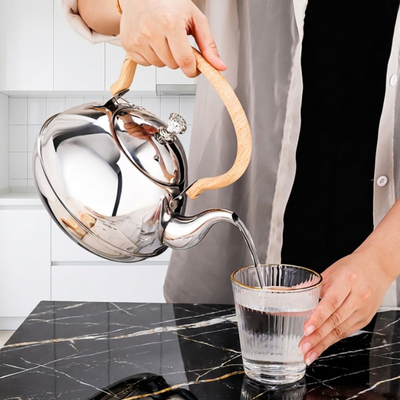 Grande théière orientale