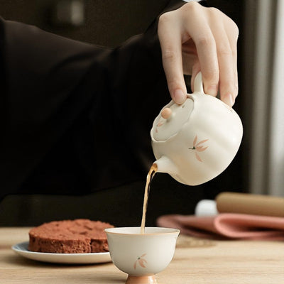Petite théière en céramique