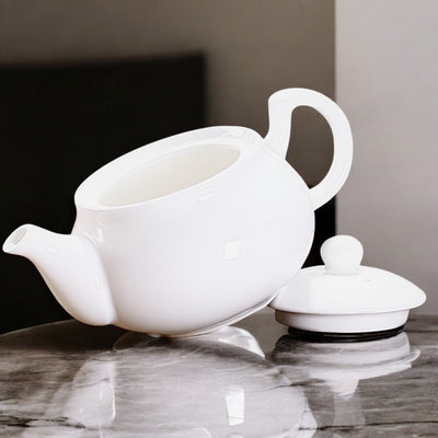 Petite théière individuelle blanche