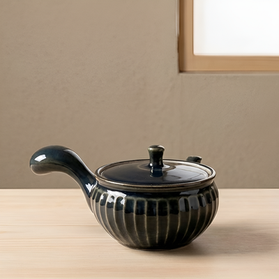 Petite théière japonaise