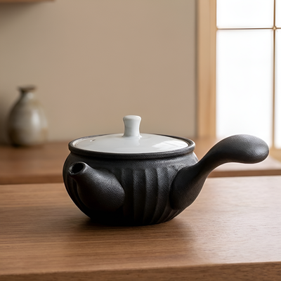 Petite théière japonaise