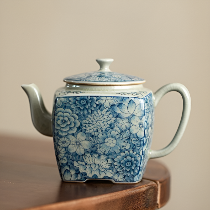Porcelaine théière carré
