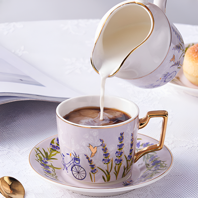 Service à thé anglais moderne