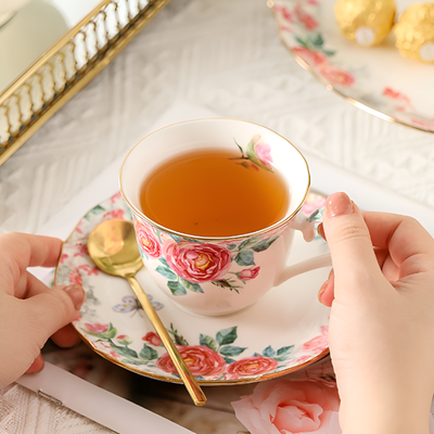 Service à thé anglais roses anglaises
