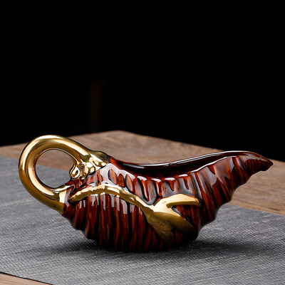 Service à thé chinois doré et marron motif relief