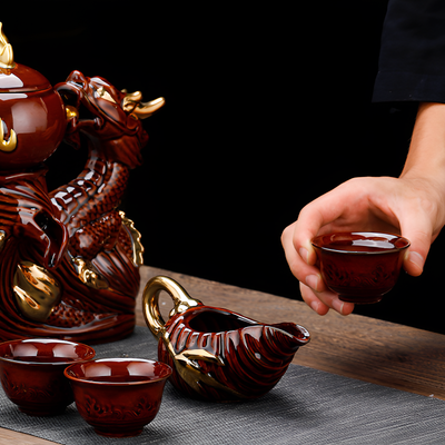 Service à thé chinois doré et marron motif relief