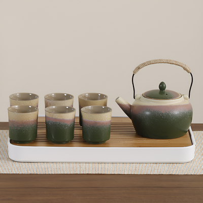 Service à thé japonais design épuré