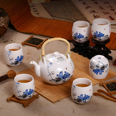 Service à thé porcelaine bleue