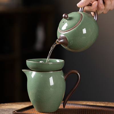 Service à thé porcelaine chinois vert