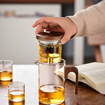 Tasse à thé avec infuseur automatique