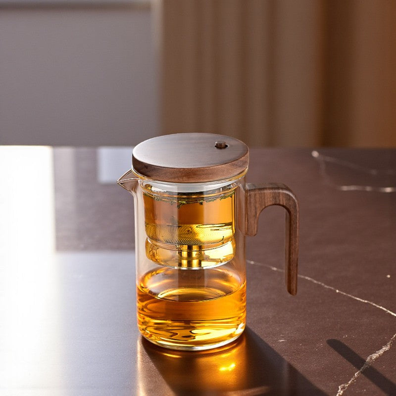 Tasse à thé avec infuseur automatique