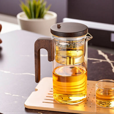 Tasse à thé avec infuseur automatique