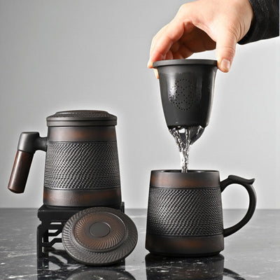 Tasse à thé avec infuseur terre cuite