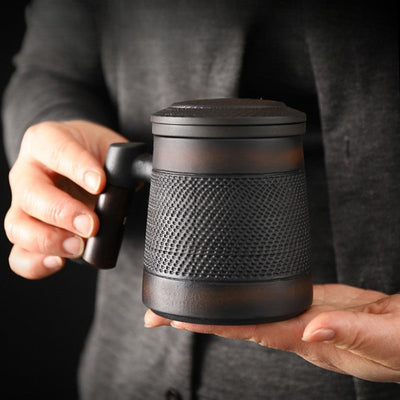 Tasse à thé avec infuseur terre cuite