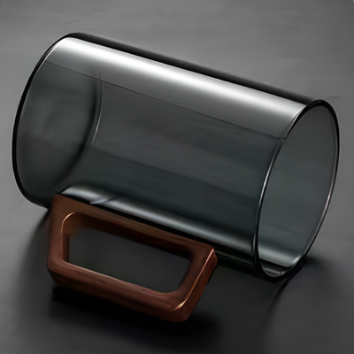 Tasse à thé en verre avec infuseur