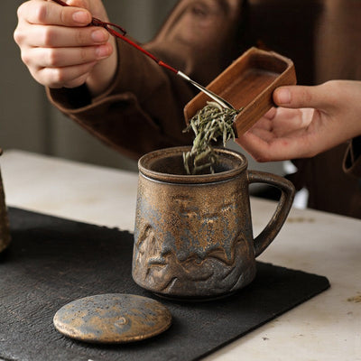Tasse à thé vintage avec infuseur