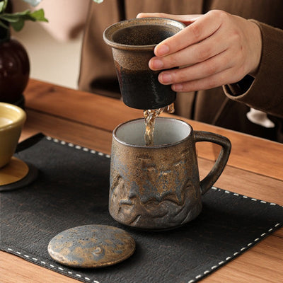 Tasse à thé vintage avec infuseur