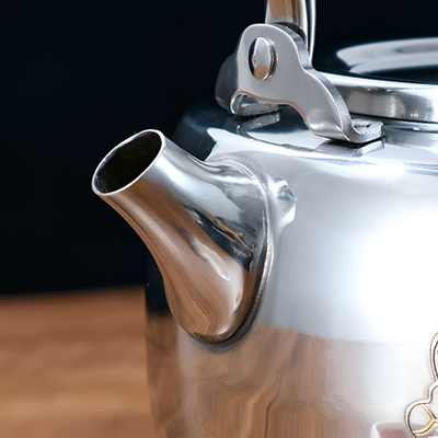 Théière ancienne inox