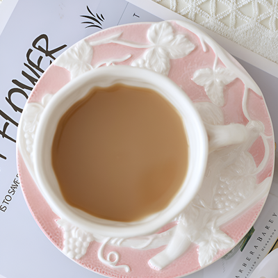 Théière anglaise décor romantique