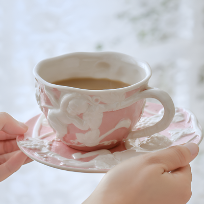 Théière anglaise décor romantique