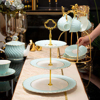 Théière anglaise finition dorée