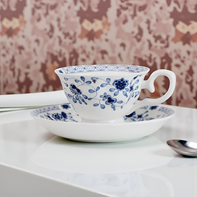 Théière anglaise porcelaine blanche