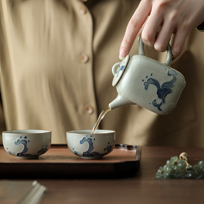 Théière céramique motifs bleus