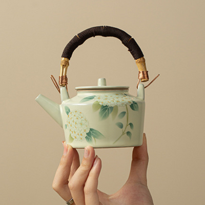 Théière céramique de style bambou