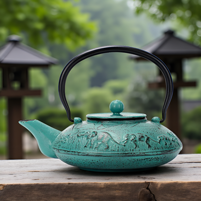 Théière en fonte bleu