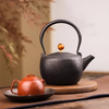 Théière en fonte vintage