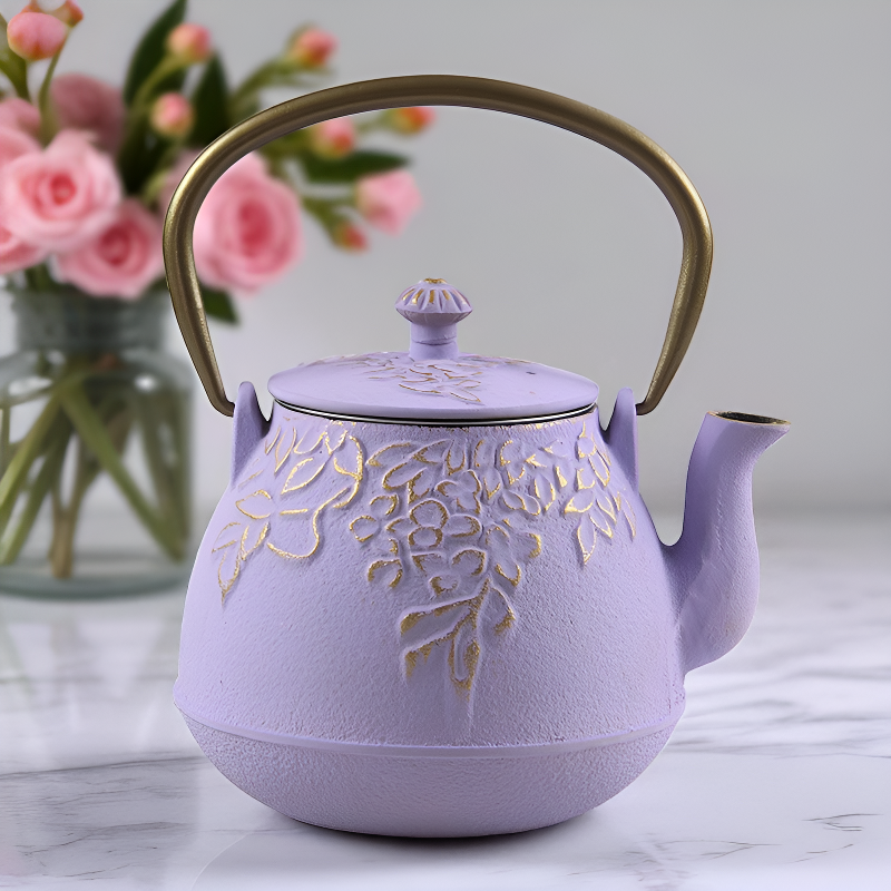 Théière en fonte violet