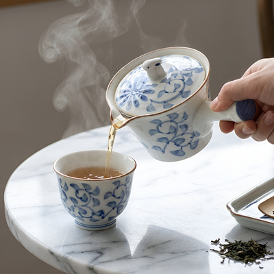 Théière japonaise bleue