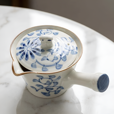 Théière japonaise bleue