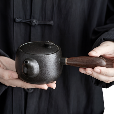 Théière japonaise design