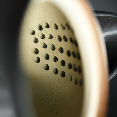 Théière japonaise noire