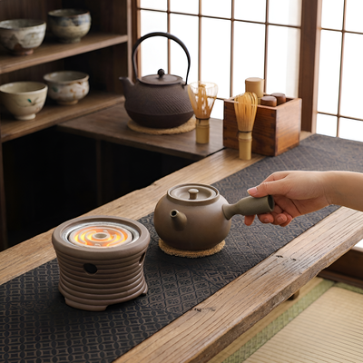 Théière japonaise en poterie