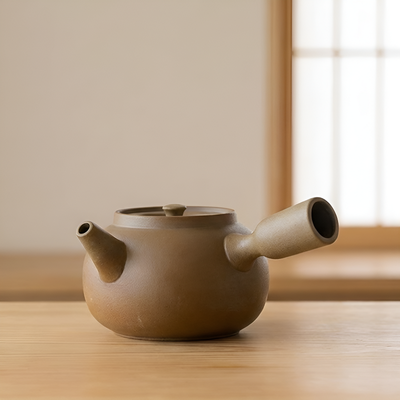 Théière japonaise en poterie