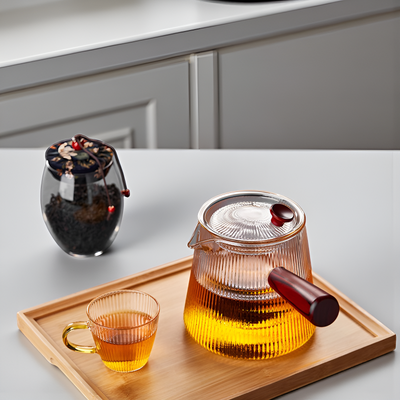 Théière japonaise transparente