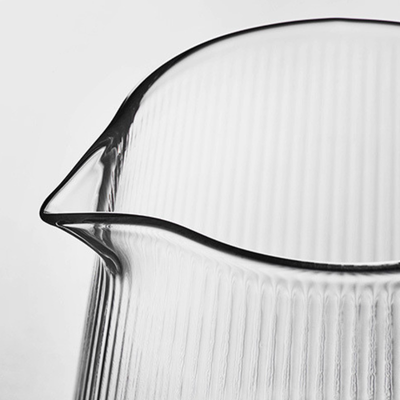 Théière japonaise transparente