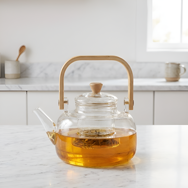 Théière minimaliste transparente