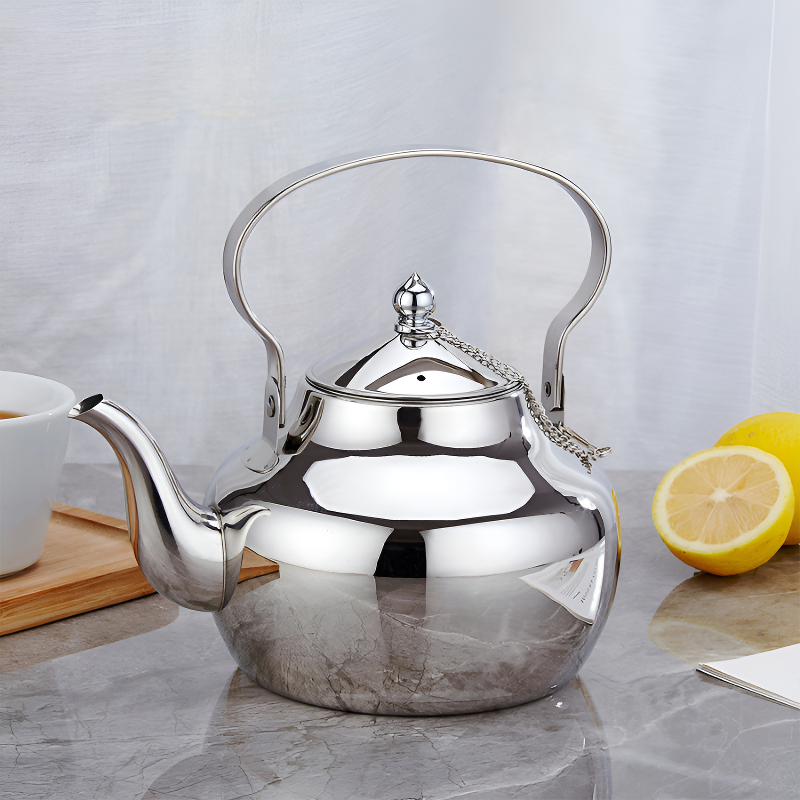 Théière orientale classique