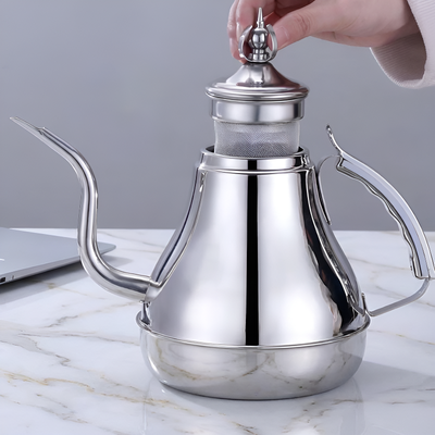 Théière orientale moderne